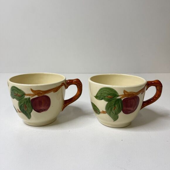 Set of Vintage Franciscan Drinkwear 2 Tea Cups & 2 Saucers Plates USA/England - Picture 3 of 16